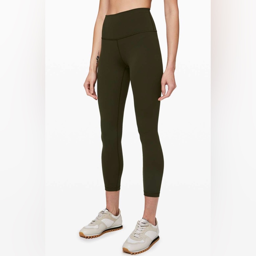 Lululemon Wunder Under Army Green 7/8 (25 in length)